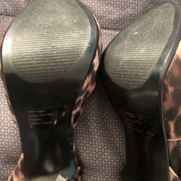 Sandals - Picture 6 of 6